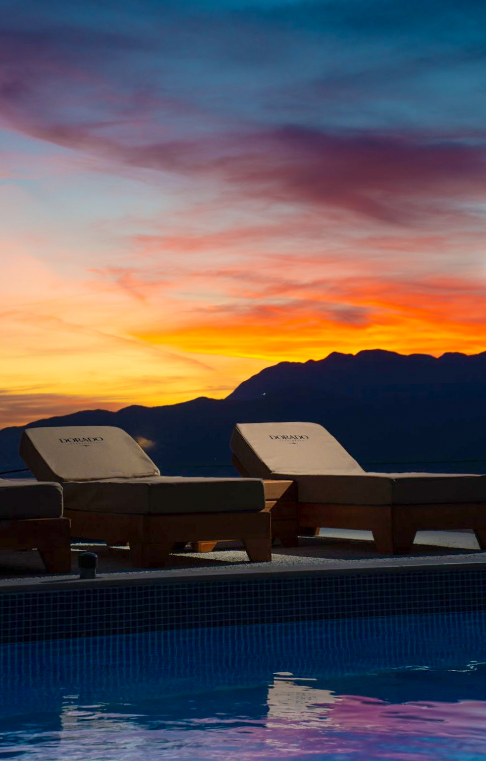 Panorama Poolside — 16