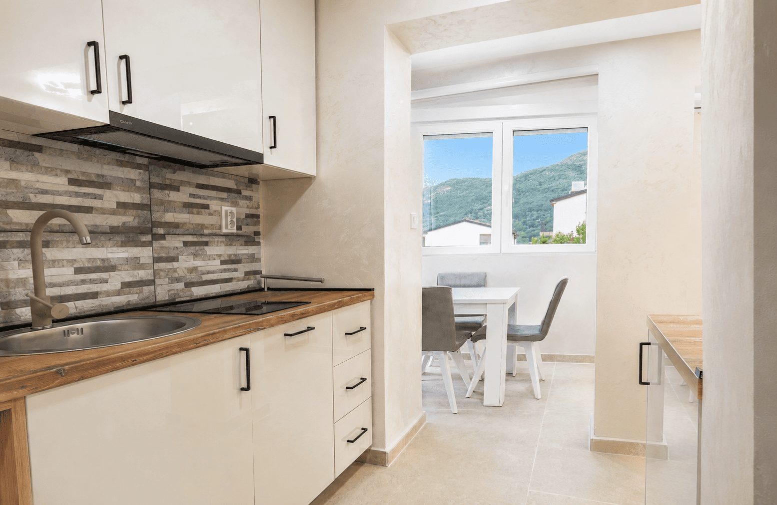 Terrace Sunset Suite — 3
