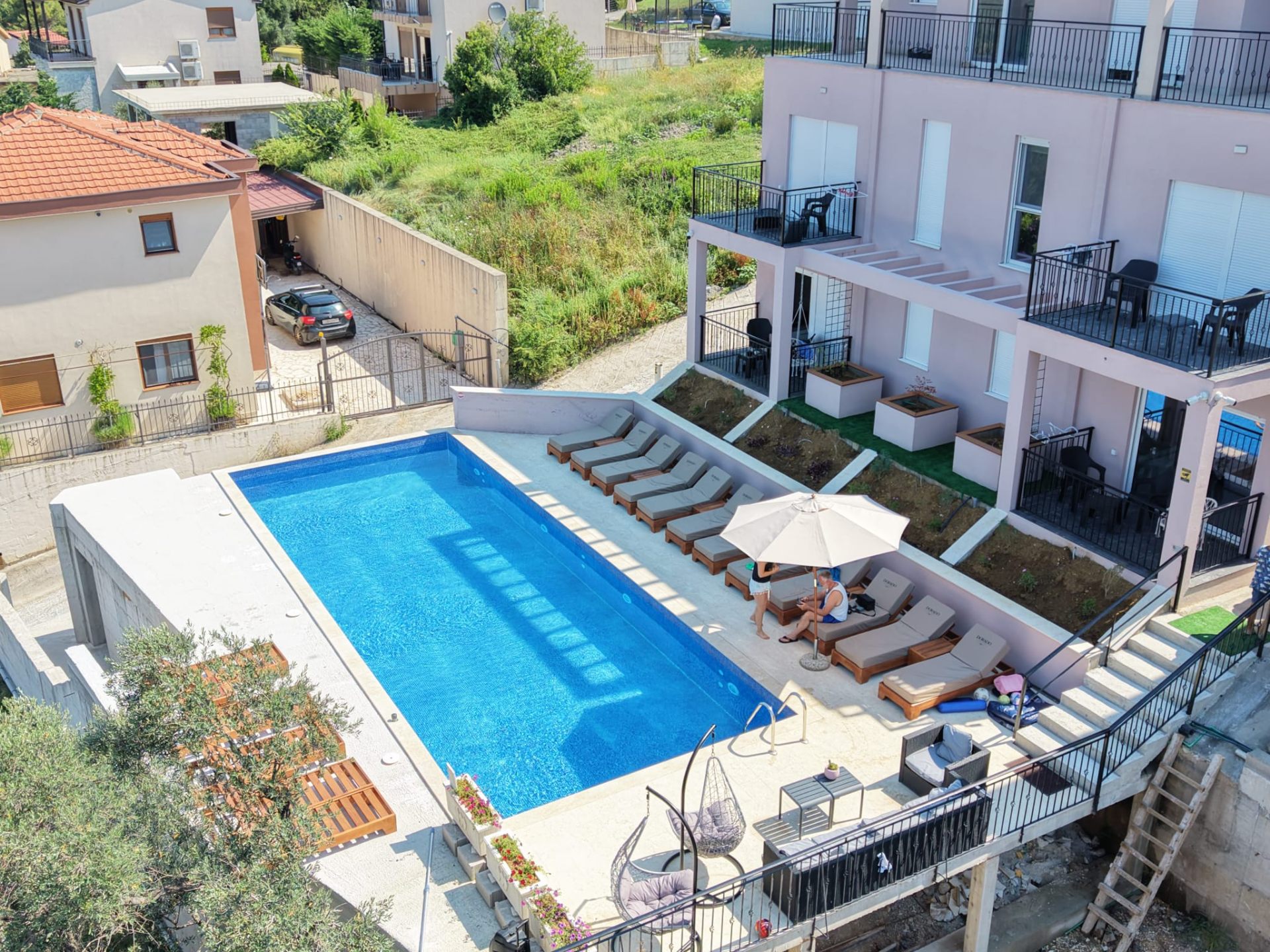 Panorama Poolside — 26